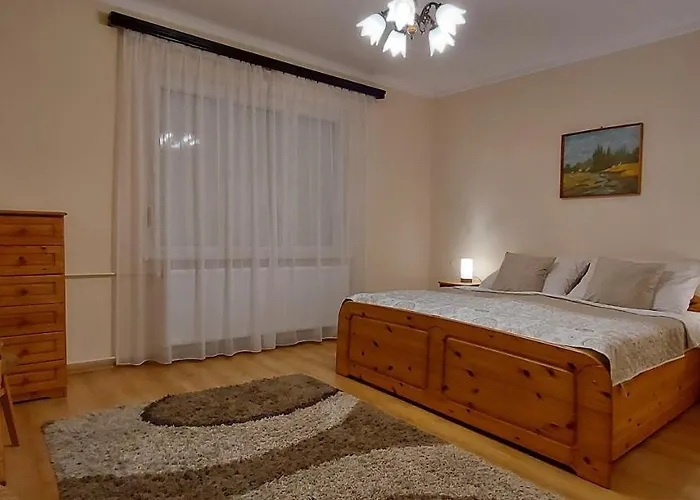 Akacfa Vendeghaz Apartament Makó